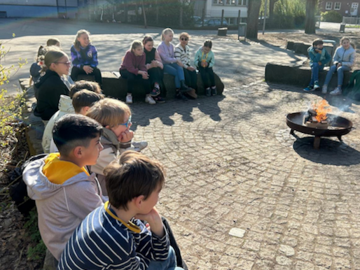 5dd63251-4884-49a7-96c1-6a6dc93fa41e